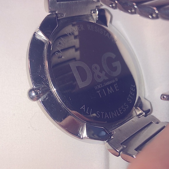 Dolce & Gabbana 3ATM Water Resistant Watch - Picture 3 of 4